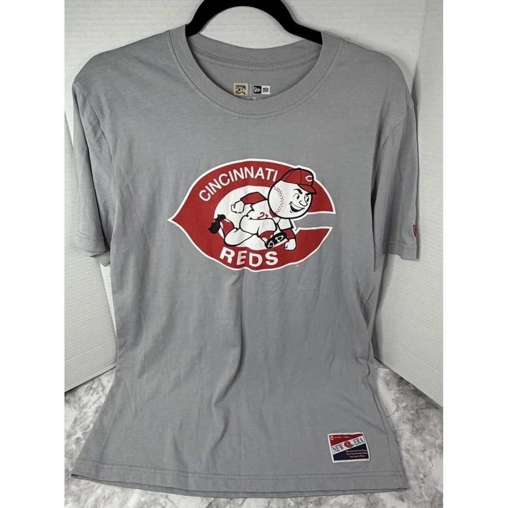 Cincinnati Reds T-Shirt MLB Genuine New Eta Cooperstown Collection Size M